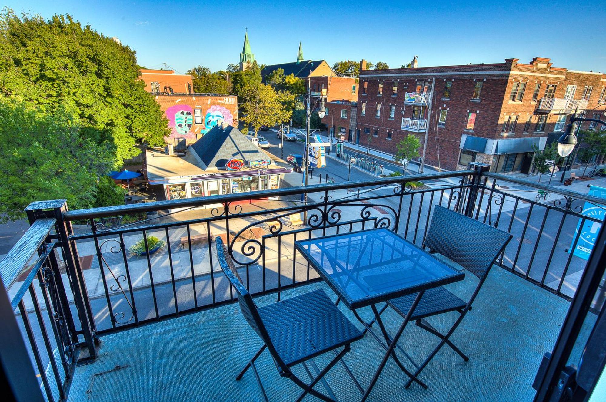 Appartamento Charm & Luxury Vacation Headquarters To Downtown! Montréal Esterno foto