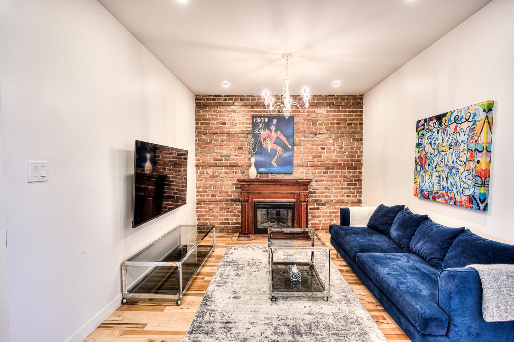 Appartamento Charm & Luxury Vacation Headquarters To Downtown! Montréal Esterno foto