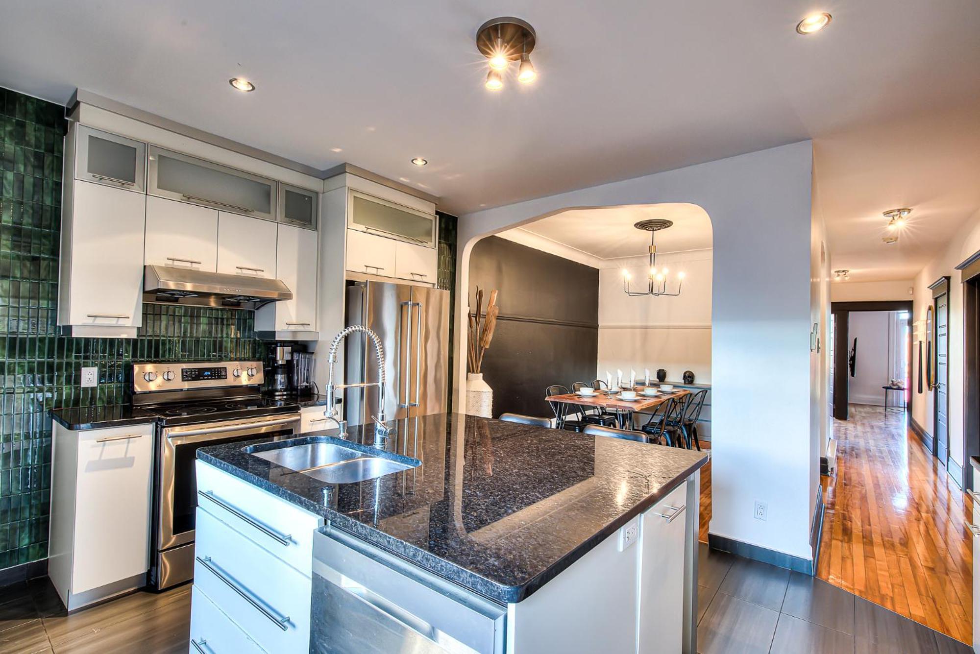 Appartamento Charm & Luxury Vacation Headquarters To Downtown! Montréal Esterno foto